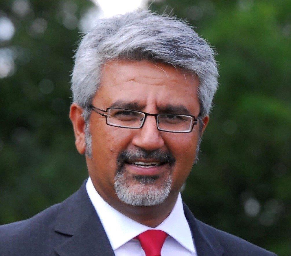 mo-ghaus.jpg mog ghaus